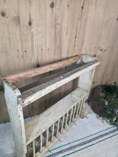 Vintage Rustic Indian Kitchen Tea Chai Spice Rack Cup Saucer Plate Wall Shelf