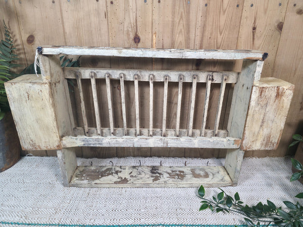 Vintage Rustic Indian Kitchen Tea Chai Spice Rack Cup Saucer Plate Wall Shelf