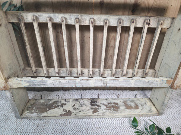 Vintage Rustic Indian Kitchen Tea Chai Spice Rack Cup Saucer Plate Wall Shelf