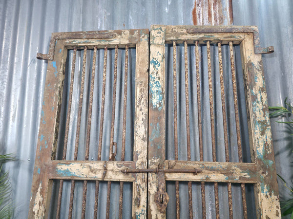 Pair Vintage Rustic Indian Wooden Iron Doors Garden Gates Room Divider Screen