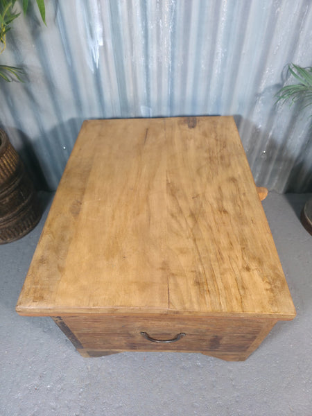 Vintage Reclaimed Rustic Indian Solid Wooden Dowry Chest Coffee Side Table Trunk