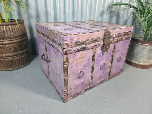 Vintage Reclaimed Hand Made Indian Storage Trunk Chest Coffee Table