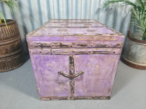 Vintage Reclaimed Hand Made Indian Storage Trunk Chest Coffee Table