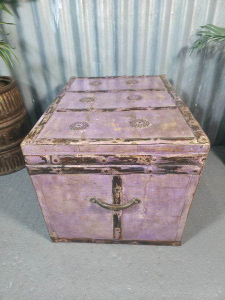 Vintage Reclaimed Hand Made Indian Storage Trunk Chest Coffee Table