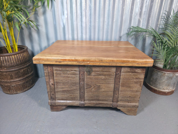 Vintage Reclaimed Rustic Indian Solid Wooden Dowry Chest Coffee Side Table Trunk