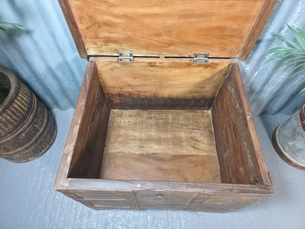 Vintage Reclaimed Rustic Indian Solid Wooden Dowry Chest Coffee Side Table Trunk