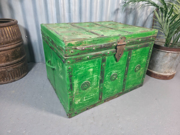 Vintage Reclaimed Hand Made Indian Storage Trunk Chest Coffee Table