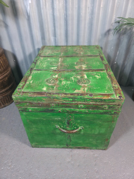 Vintage Reclaimed Hand Made Indian Storage Trunk Chest Coffee Table