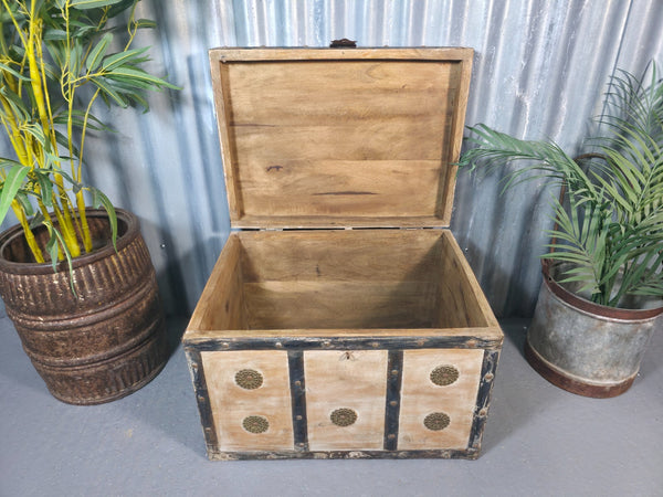 Vintage Reclaimed Hand Made Indian Storage Trunk Chest Coffee Table