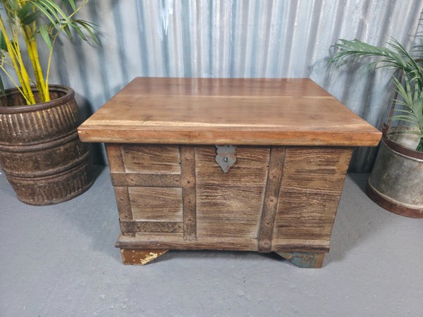 Vintage Reclaimed Rustic Indian Solid Wooden Dowry Chest Coffee Side Table Trunk
