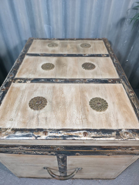 Vintage Reclaimed Hand Made Indian Storage Trunk Chest Coffee Table