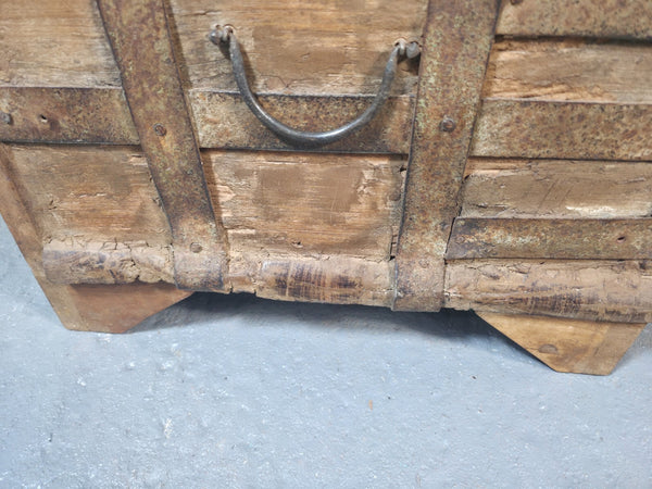 Vintage Reclaimed Rustic Indian Solid Wooden Dowry Chest Coffee Side Table Trunk