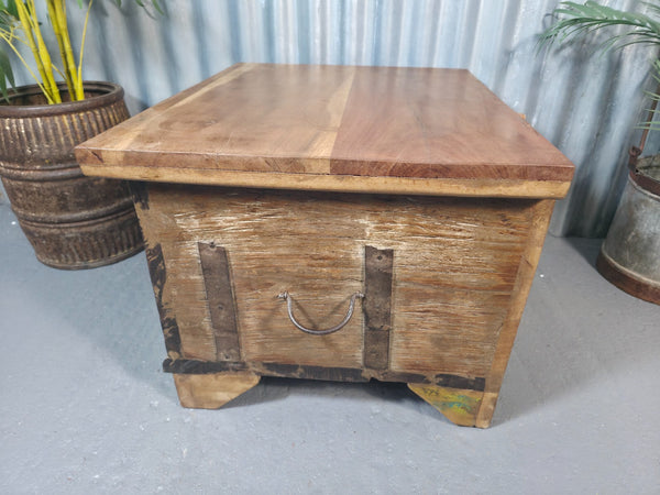 Vintage Reclaimed Rustic Indian Solid Wooden Dowry Chest Coffee Side Table Trunk