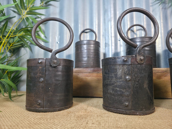Vintage Rustic Riveted Iron Metal Pot Handle Utensil Planter Pen Desk Storage