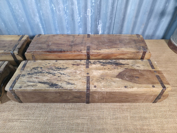 Vintage Rustic Wooden Double Brick Mould Display Shelf Storage Crate Planter