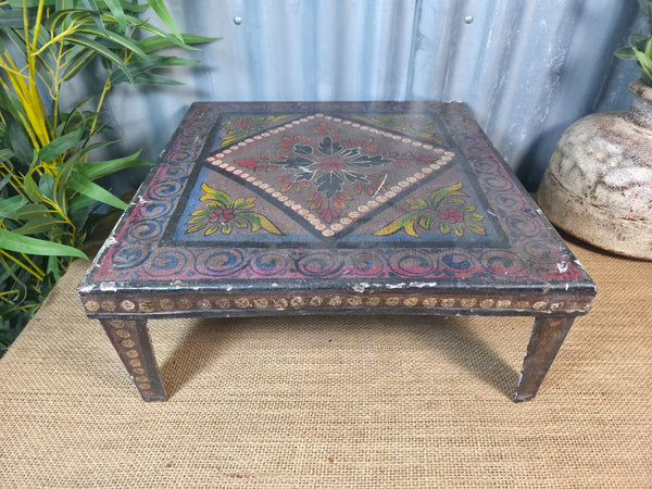 Vintage Indian Hand Painted Low Metal Bajot Coffee Side Table Plant Stand