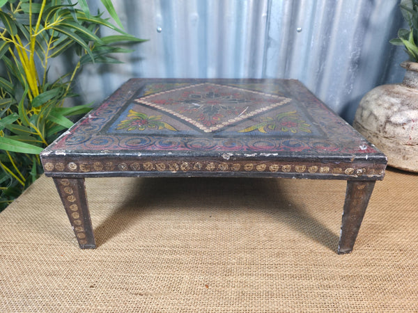 Vintage Indian Hand Painted Low Metal Bajot Coffee Side Table Plant Stand