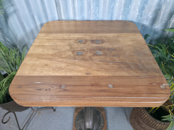 Vintage Rustic Reclaimed Cast Iron Water Pump Side Bar Table Plant Stand