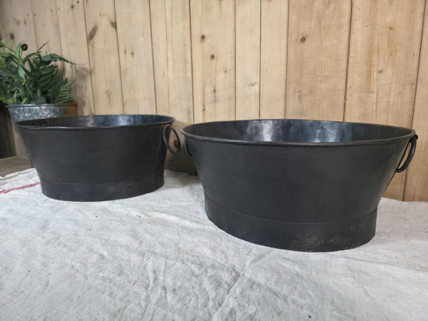Rustic Reclaimed Metal Oval Tub Planter