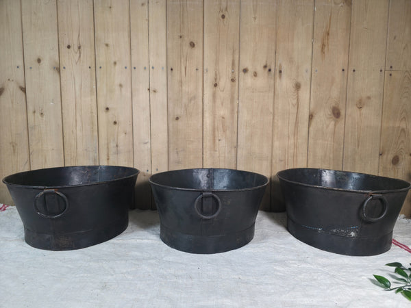 Rustic Reclaimed Metal Oval Tub Planter
