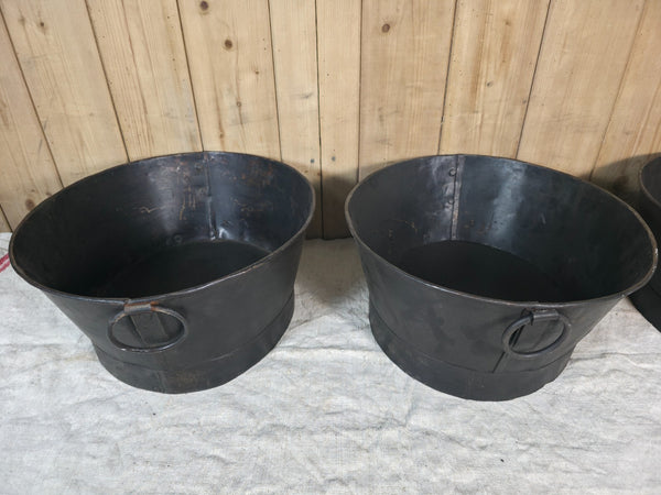 Rustic Reclaimed Metal Oval Tub Planter