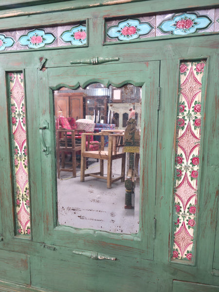Large Vintage Indian Colonial Solid Wooden Glazed Sideboard Drinks Cabinet