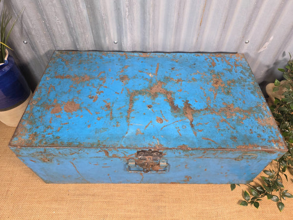 Vintage Rustic Indian Metal Bombay Railway Carriage Steamer Trunk  Display Prop