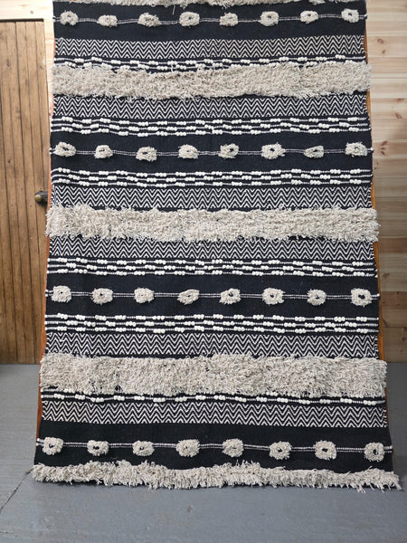 Large Hand Made Bohemian Boho Moroccan Berber Style 4ft  6ft Wool And Cotton Rug