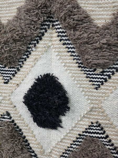 Large Hand Made Bohemian Boho Moroccan Berber Style 4ft  6ft Wool And Cotton Rug