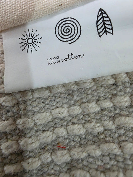 Large Hand Made Bohemian Boho Moroccan Berber Style 4ft  6ft Wool And Cotton Rug