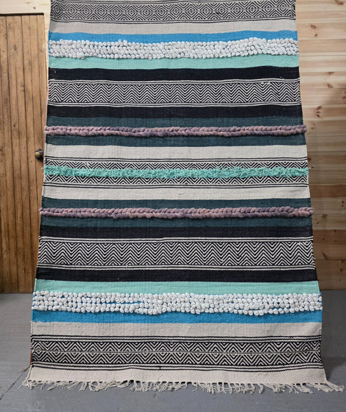 Large Hand Made Bohemian Boho Moroccan Berber Style 4ft  6ft Wool And Cotton Rug
