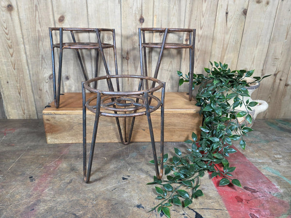 Rustic Reclaimed Heavy Duty Metal Iron Plant Pot Stand