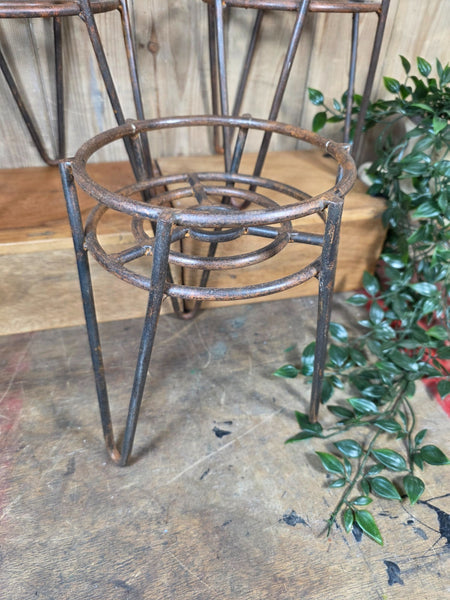 Rustic Reclaimed Heavy Duty Metal Iron Plant Pot Stand