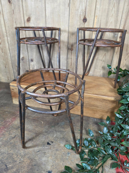 Rustic Reclaimed Heavy Duty Metal Iron Plant Pot Stand