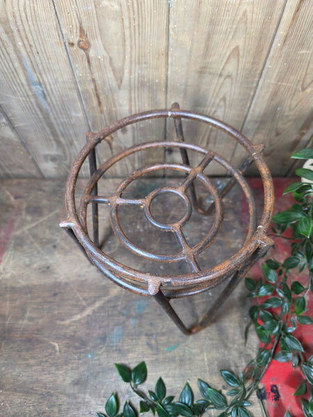 Rustic Reclaimed Heavy Duty Metal Iron Plant Pot Stand