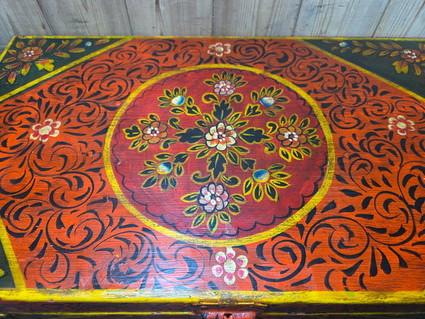 Vintage Indian Hand Painted Metal Tin Railway Travel Storage Chest Trunk