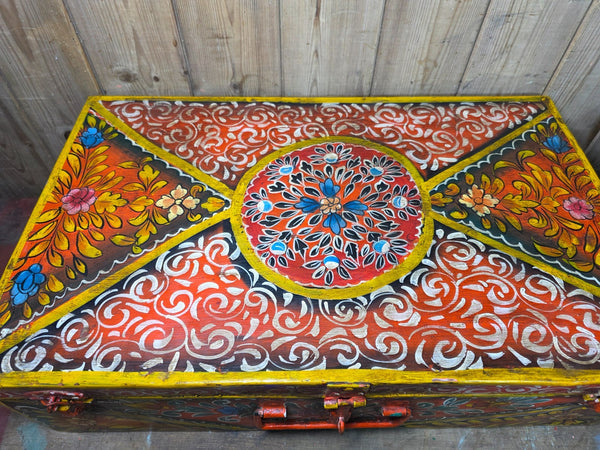 Vintage Indian Hand Painted Metal Tin Railway Travel Storage Chest Trunk