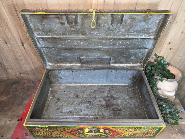 Vintage Indian Hand Painted Metal Tin Railway Travel Storage Chest Trunk