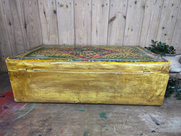 Vintage Indian Hand Painted Metal Tin Railway Travel Storage Chest Trunk