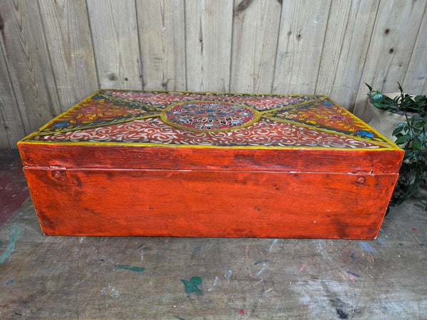 Vintage Indian Hand Painted Metal Tin Railway Travel Storage Chest Trunk