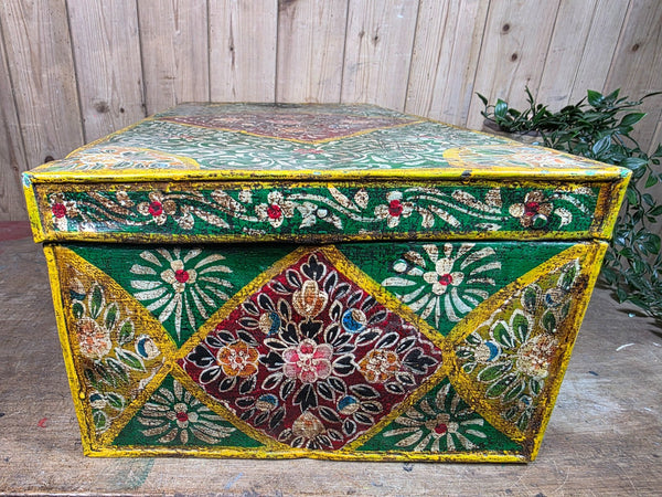 Vintage Indian Hand Painted Metal Tin Railway Travel Storage Chest Trunk