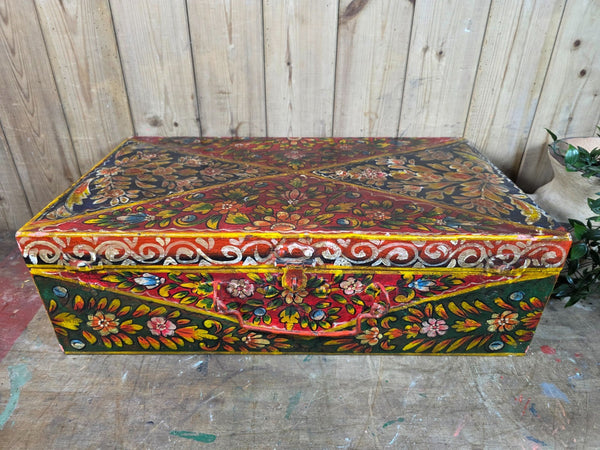 Vintage Indian Hand Painted Metal Tin Railway Travel Storage Chest Trunk