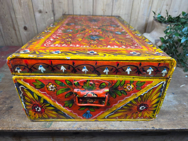 Vintage Indian Hand Painted Metal Tin Railway Travel Storage Chest Trunk
