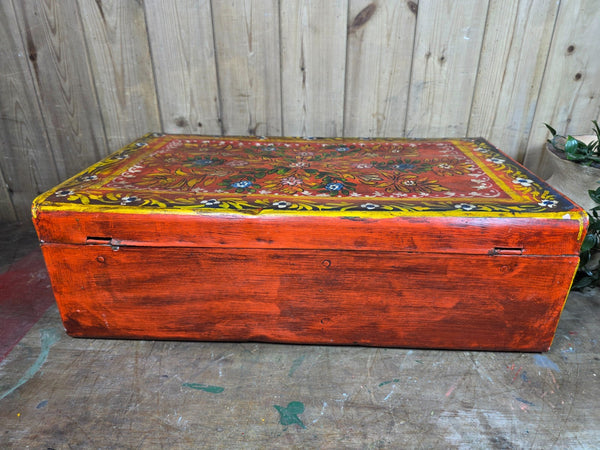 Vintage Indian Hand Painted Metal Tin Railway Travel Storage Chest Trunk