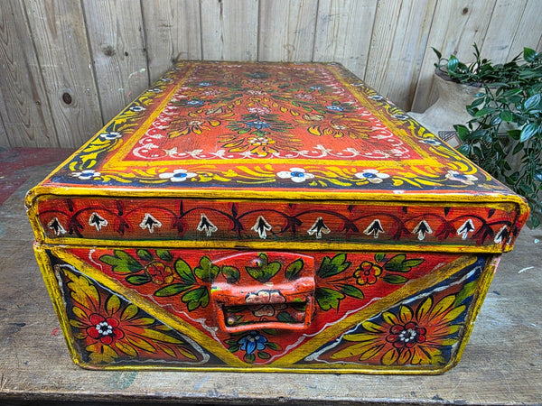 Vintage Indian Hand Painted Metal Tin Railway Travel Storage Chest Trunk