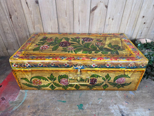 Vintage Indian Hand Painted Metal Tin Railway Travel Storage Chest Trunk