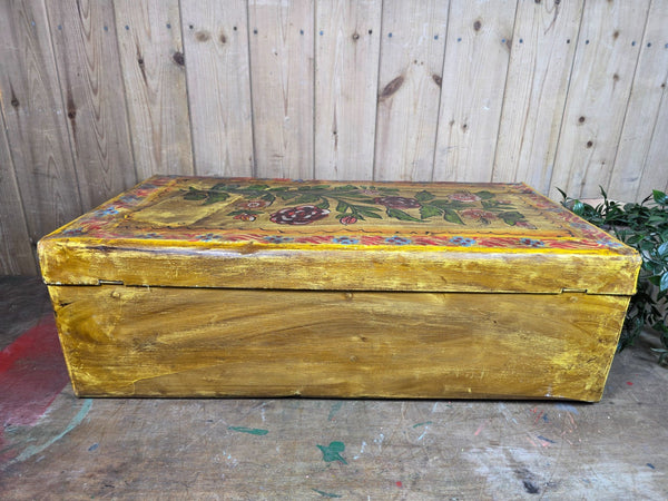 Vintage Indian Hand Painted Metal Tin Railway Travel Storage Chest Trunk