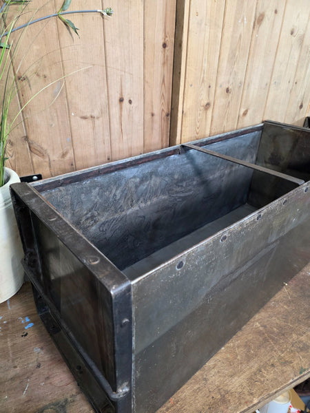 Vintage Reclaimed Metal Galvanised Riveted 3ft Garden Planter Feeder Trough Tub