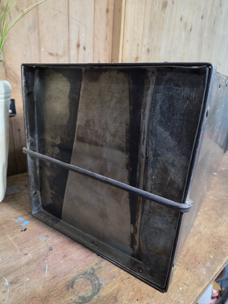 Vintage Reclaimed Metal Galvanised Riveted 3ft Garden Planter Feeder Trough Tub