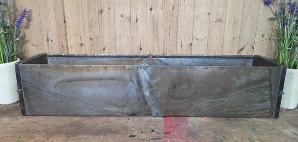 Vintage Reclaimed Metal Galvanised Riveted 5ft Garden Planter Feeder Trough Tub